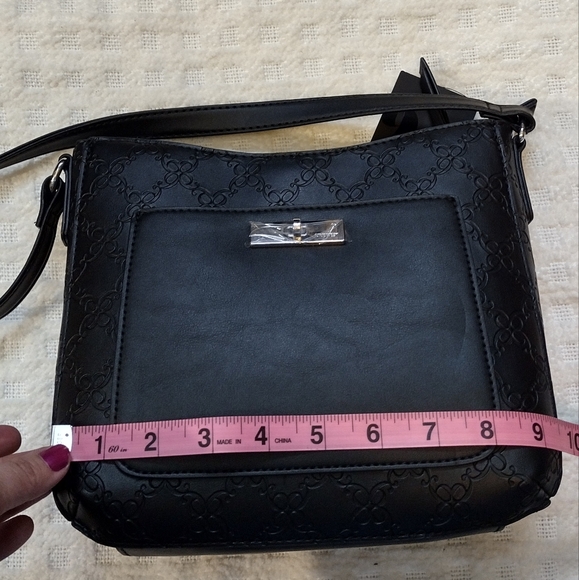 NWT Nine West Black Harmon Swingpack Crossbody - Picture 10 of 11